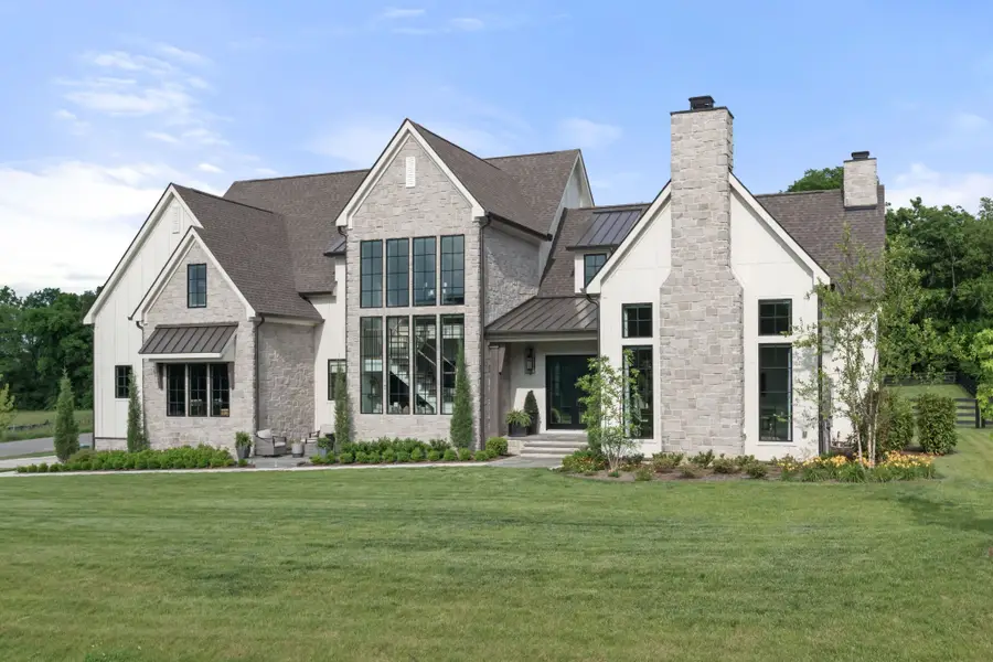 1936 Silver Fox Rd, Thompsons Station, TN 37179 - #2