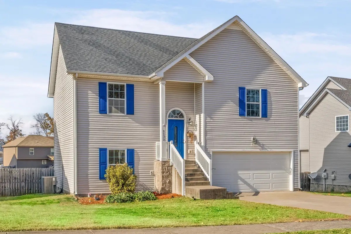 1132 Meachem Dr, Clarksville, TN 37042 - #1