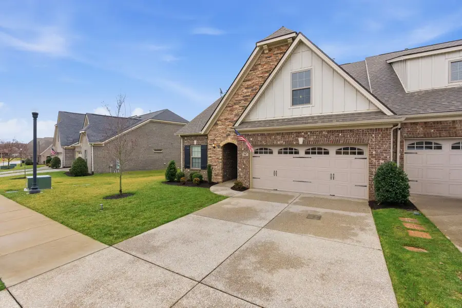 867 Meadowcrest Way, Lebanon, TN 37090 - #2