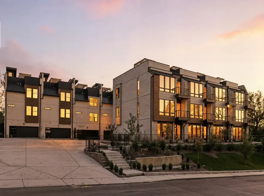 106 Grizzard Ave #7, Nashville, TN 37207 - #3