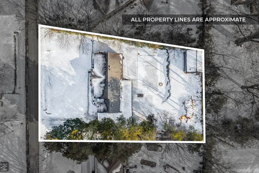 16 Donelson Dr, Clarksville, TN 37042 - #3