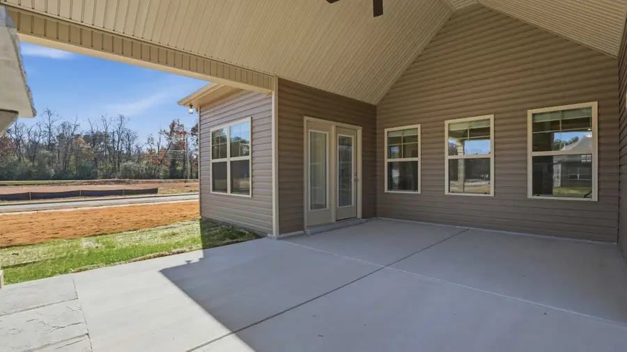 61 Stillwater Way, Tullahoma, TN 37388 - #3