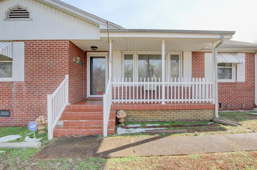 9 W Bel Air Blvd, Clarksville, TN 37042 - #2