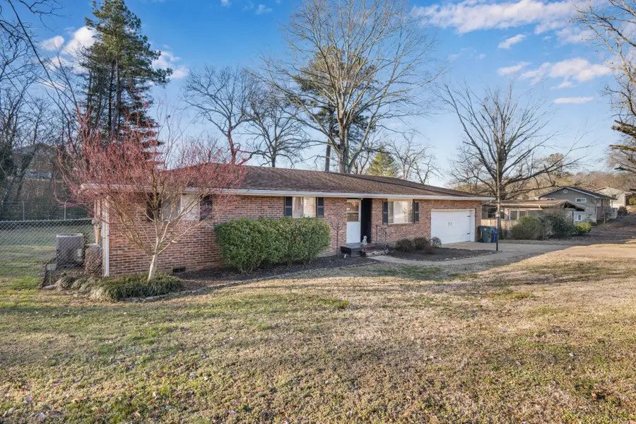 1416 Highland Way, Hixson, TN 37343 - #3