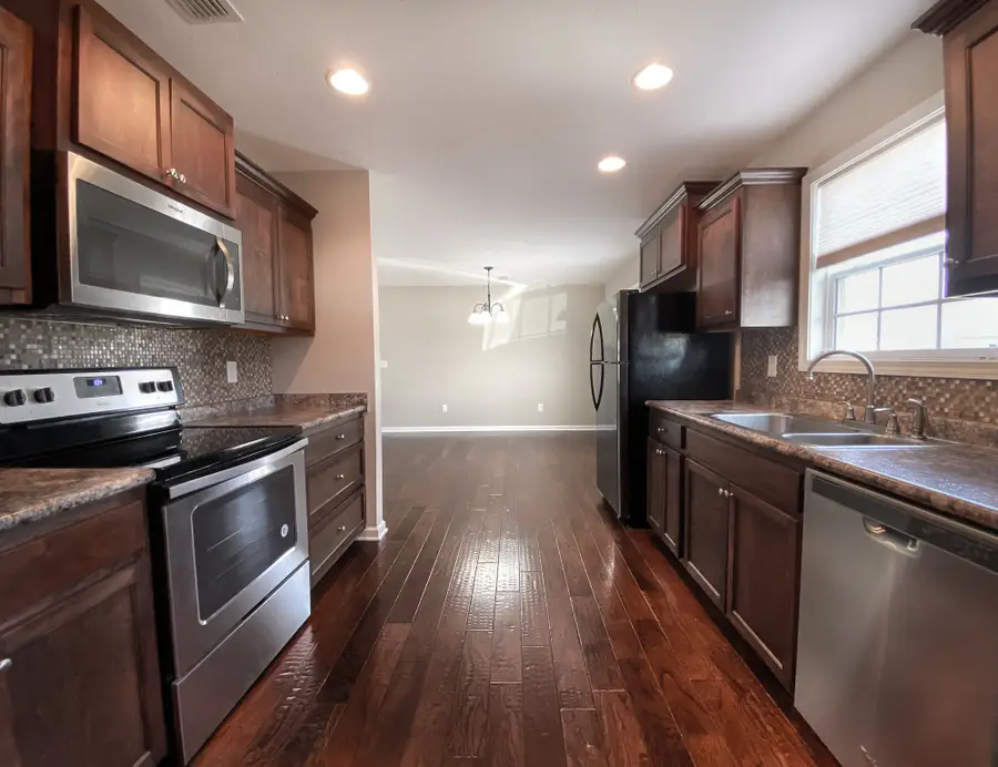 271 Williamsburg Cir, Tullahoma, TN 37388 - #3