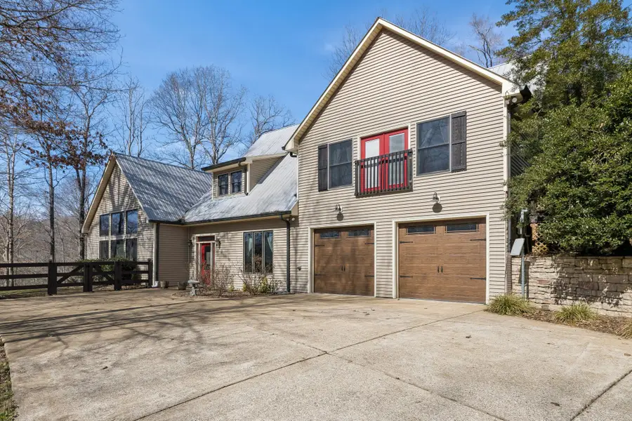 480 Defeated Creek Rd, Centerville, TN 37033 - #2