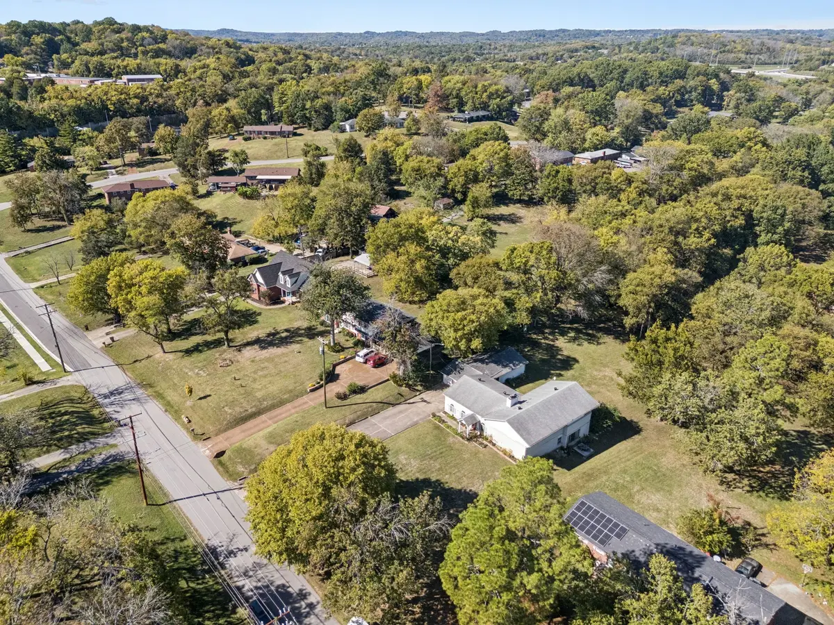 1010 Chadwell Dr, Madison, TN 37115 - #1