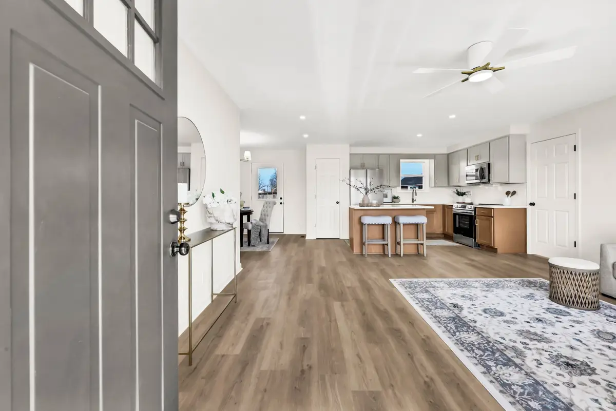 341 Cunningham Ln, Clarksville, TN 37042 - #1