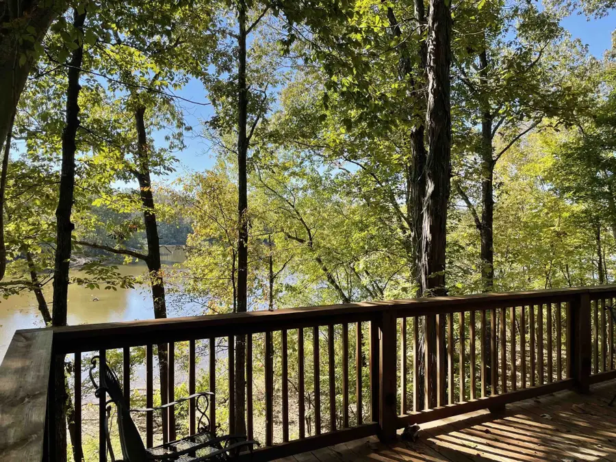 205 Lewis Cir, Dover, TN 37058 - #2