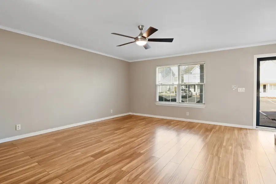 245 Shoshone Pl, Murfreesboro, TN 37128 - #3