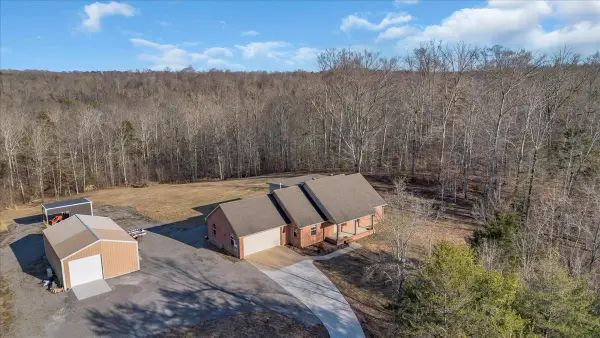 3173 Barnes Mill Rd, Smithville, TN 37166