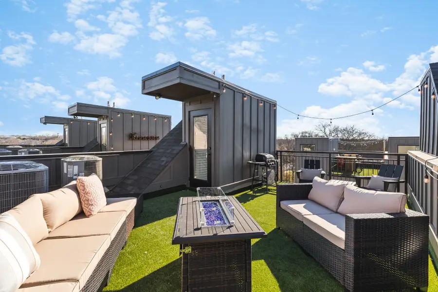 738 Douglas Ave #4, Nashville, TN 37207 - #2