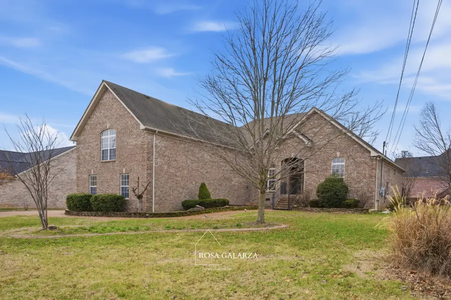 8023 Vineyard Ln, La Vergne, TN 37086 - #2