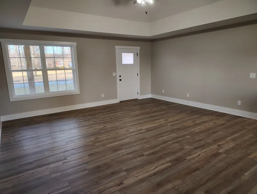 358 Froedge Dr, Lafayette, TN 37083 - #3