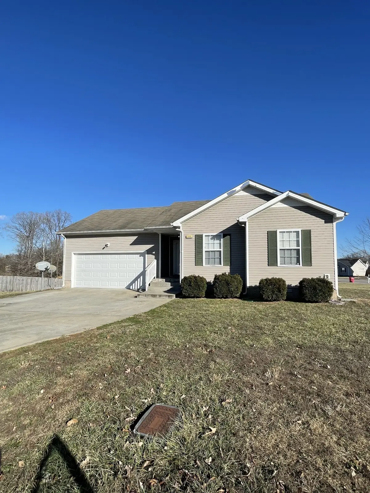 399 Paris Dr, Clarksville, TN 37042 - #1