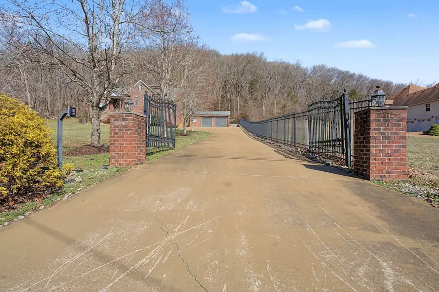 4952 Clarksville Hwy, Whites Creek, TN 37189 - #3