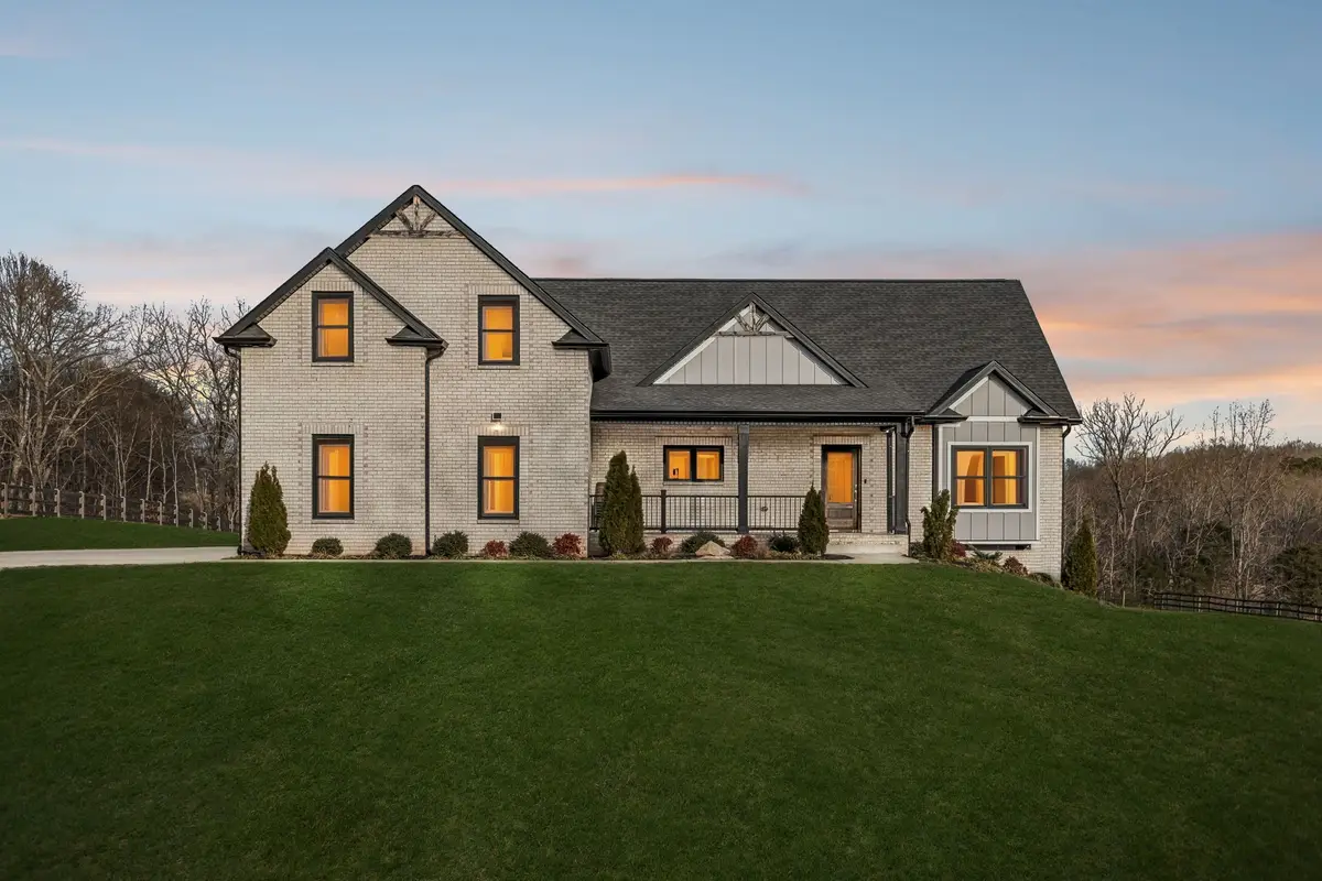 1005 Hickory Point Rd, Clarksville, TN 37043 - #1