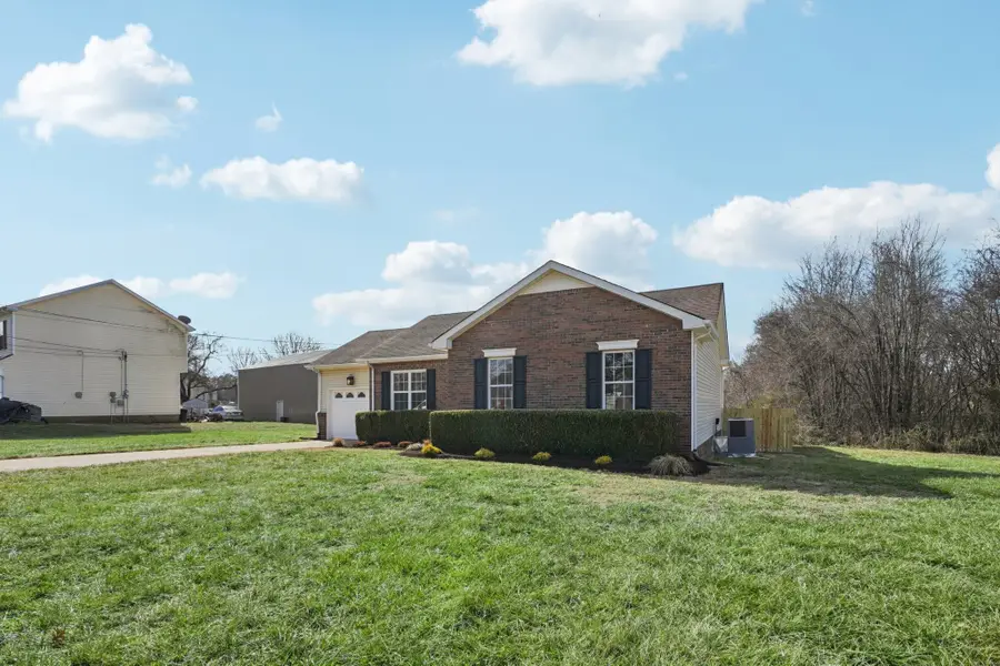 3729 Misty Way, Clarksville, TN 37042 - #2