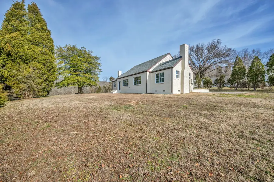 103 Pemberton Dr, Ashland City, TN 37015 - #2