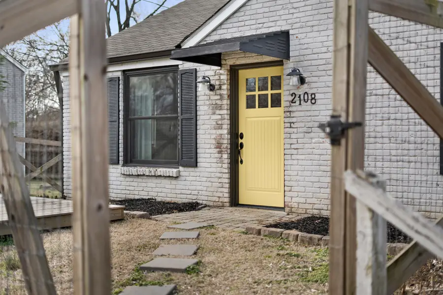 2108 Jones Cir, Nashville, TN 37207 - #2