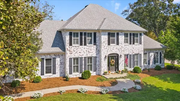 1802 Somerset Dr, Murfreesboro, TN 37129