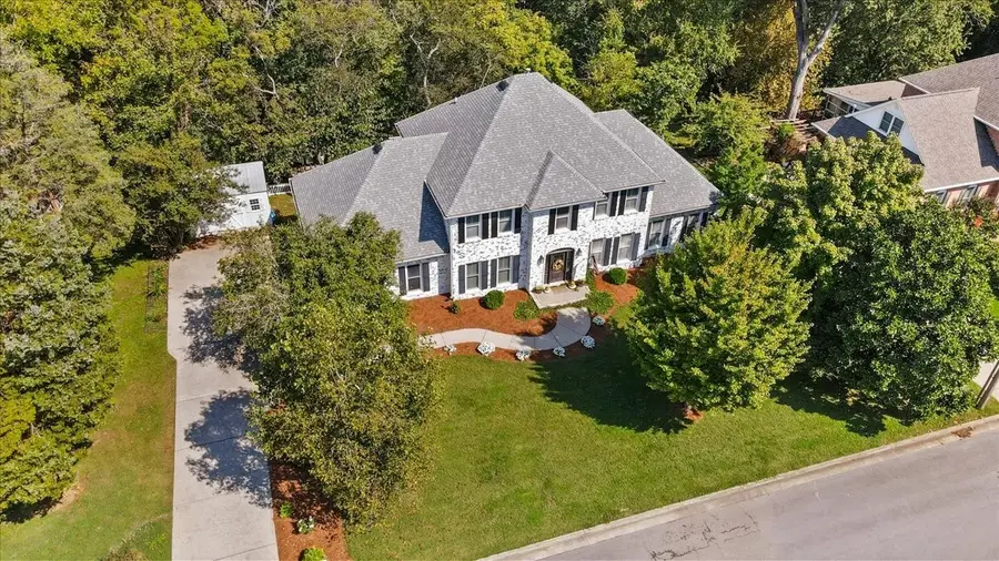 1802 Somerset Dr, Murfreesboro, TN 37129 - #3