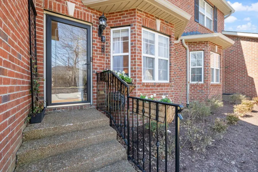 1007 Cashmere Dr, Thompsons Station, TN 37179 - #2