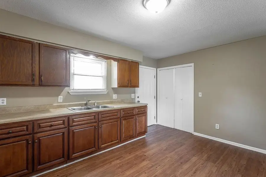 2825 Wheeler Avenue, Chattanooga, TN 37406 - #3