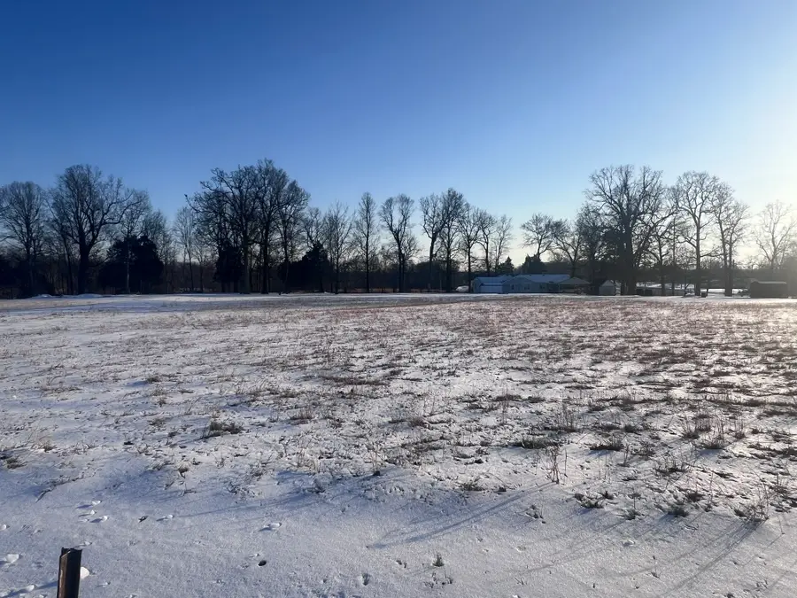 2 Lake Morris Rd, Hopkinsville, KY 42240 - #2