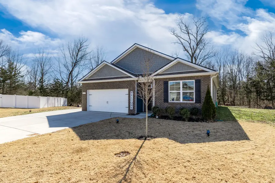 401 Lauren Ln, Chapel Hill, TN 37034 - #3