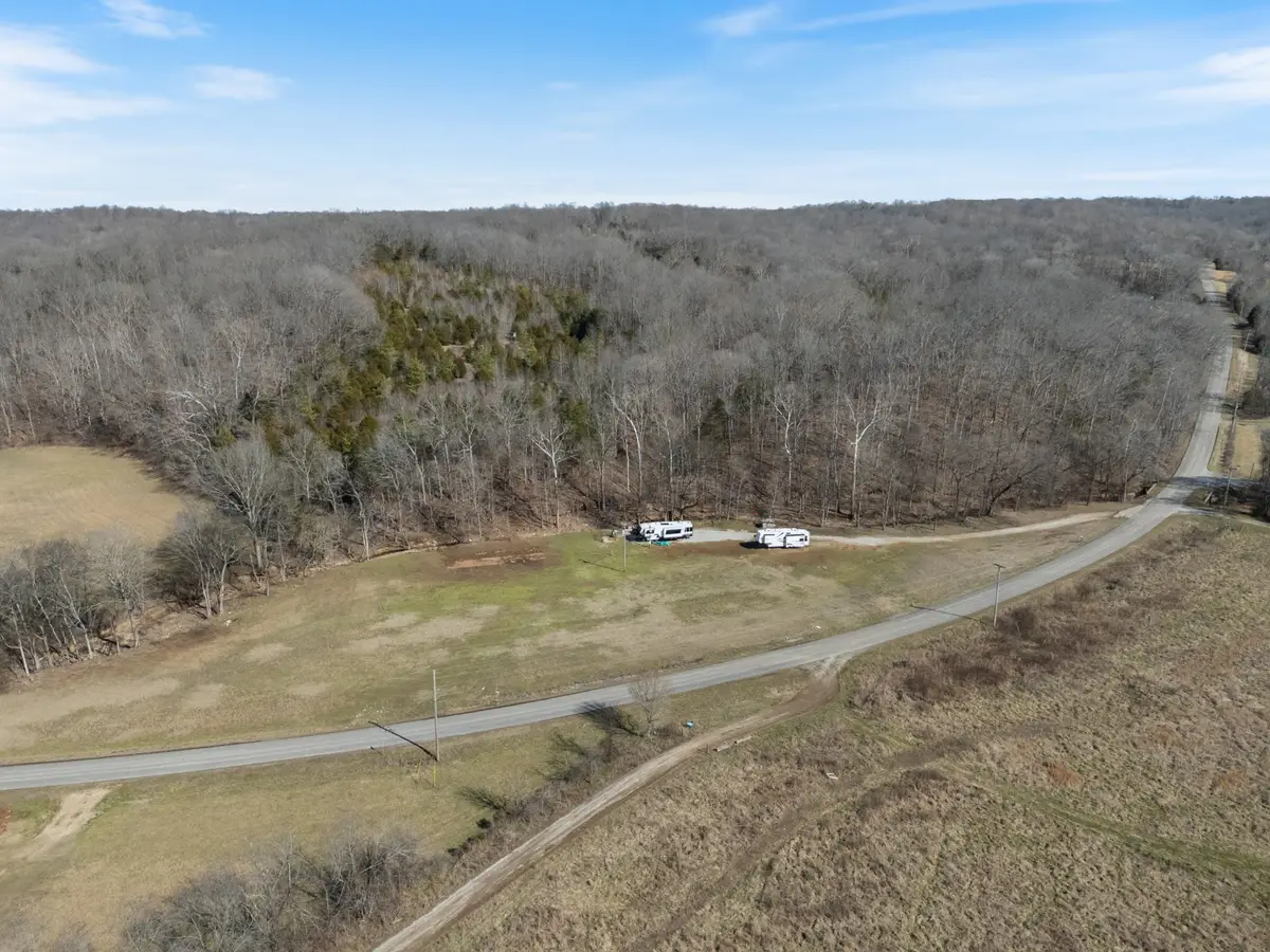 2258 Hollis Crossing Rd, Cumberland Furnace, TN 37051 - #1