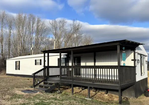 10360 Highway 231 N, Bethpage, TN 37022