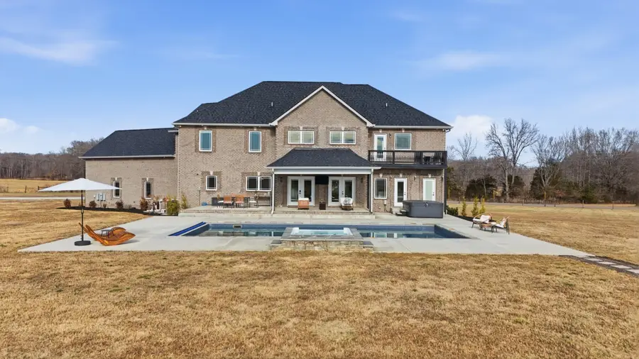 353 Oak Plains Rd, Clarksville, TN 37043 - #2