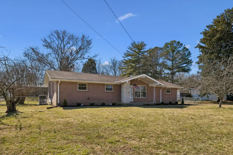 1614 Trinity Cir, Lebanon, TN 37087 - #2