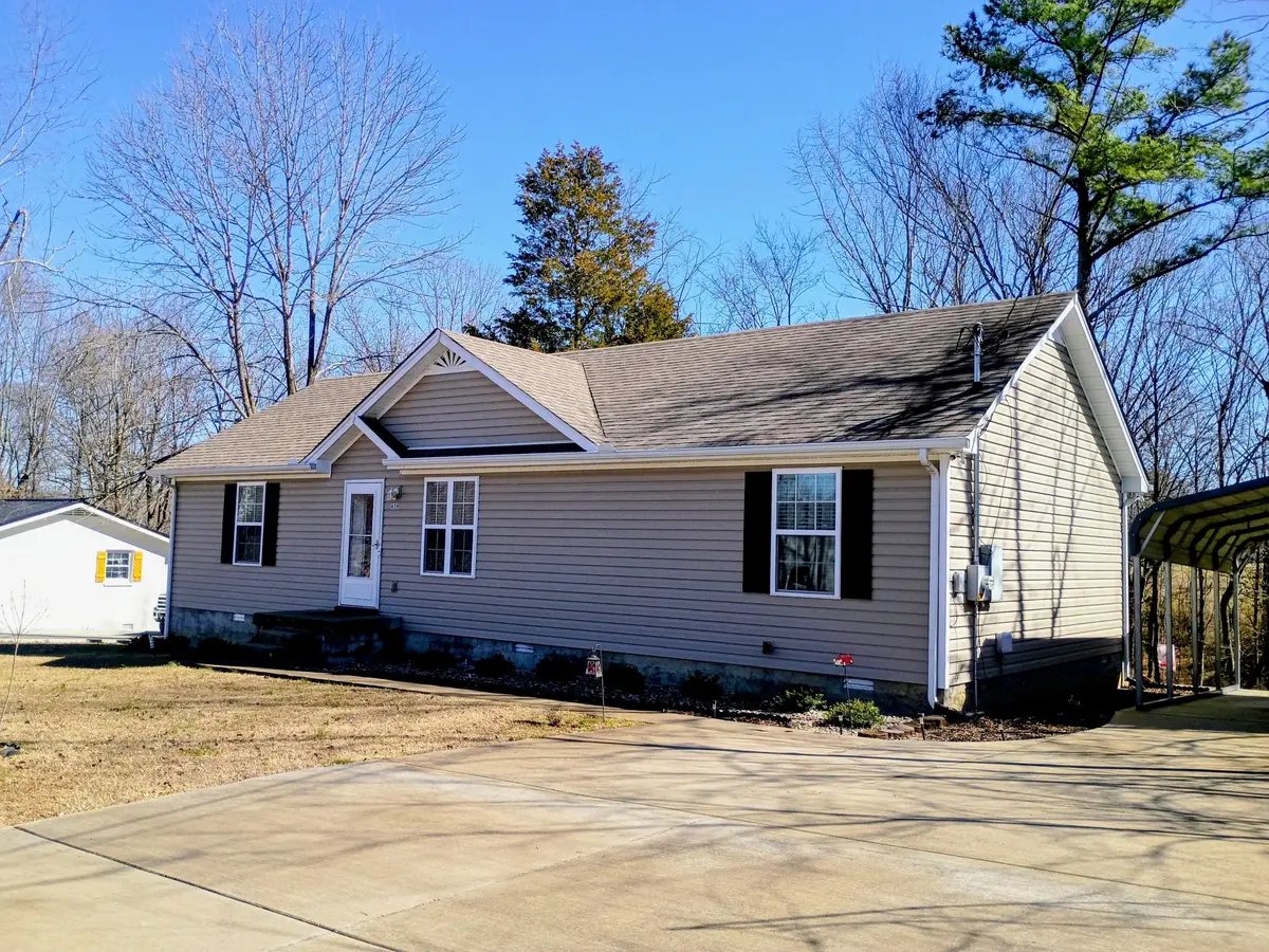 439 Hickory Bend Dr, Greenbrier, TN 37073 - #1