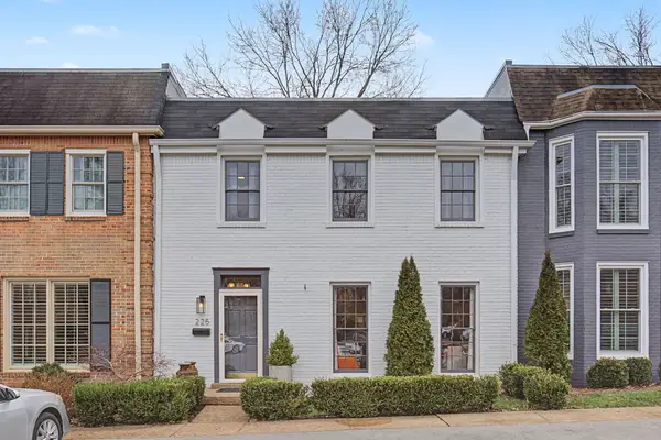 4400 Belmont Park Ter #225, Nashville, TN 37215