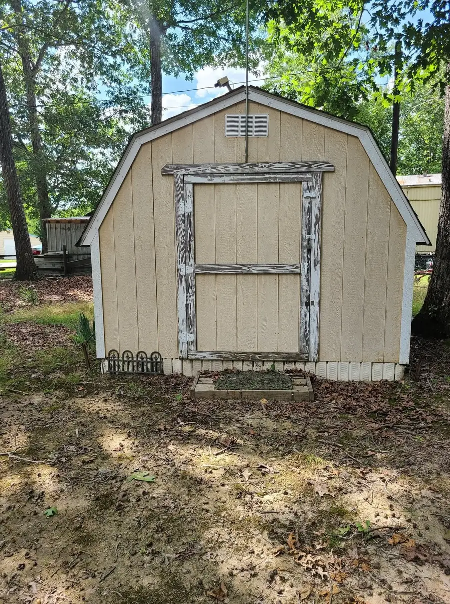 1327 Lakeshore Dr, Beechgrove, TN 37018 - #3