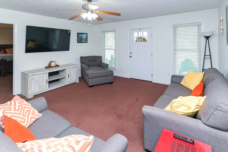 14 Long Meadow Dr, Fayetteville, TN 37334 - #3