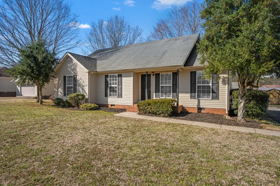 3227 Westbrook Dr, Murfreesboro, TN 37130 - #3