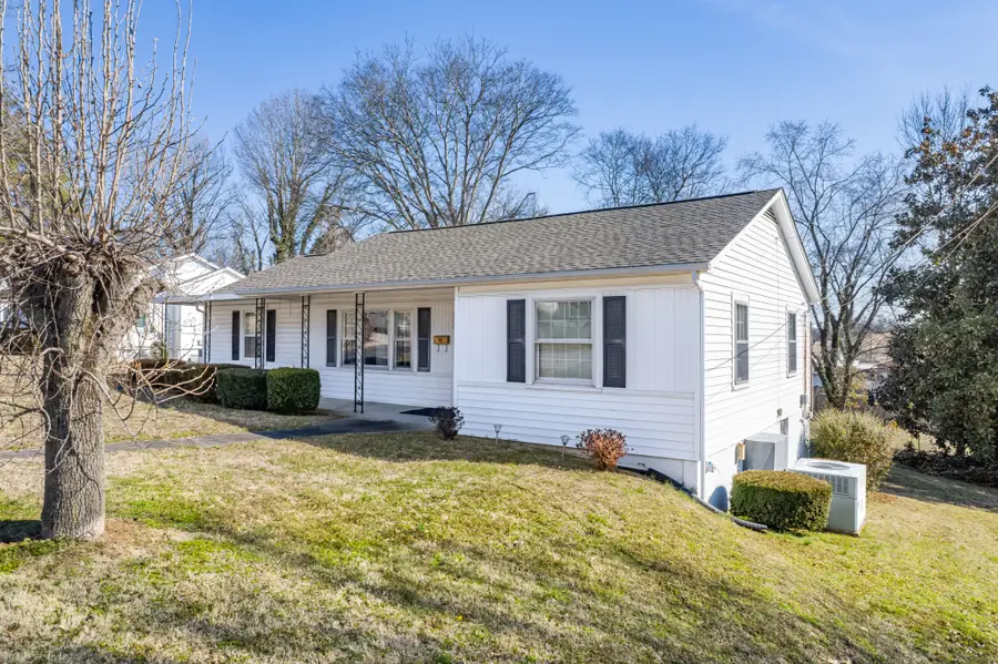 600 Fleming St, Columbia, TN 38401 - #3