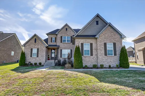 1051 Appaloosa Way, Gallatin, TN 37066