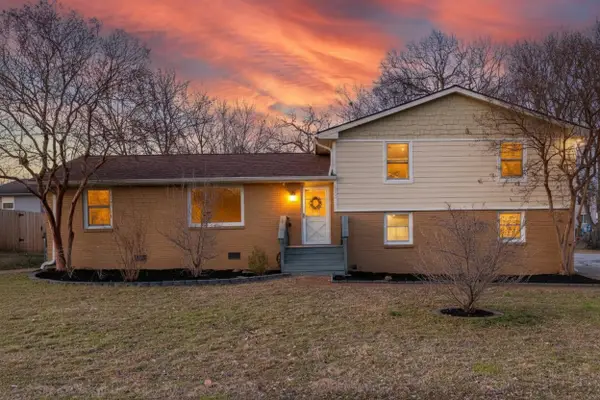 108 Connie Dr, Hendersonville, TN 37075