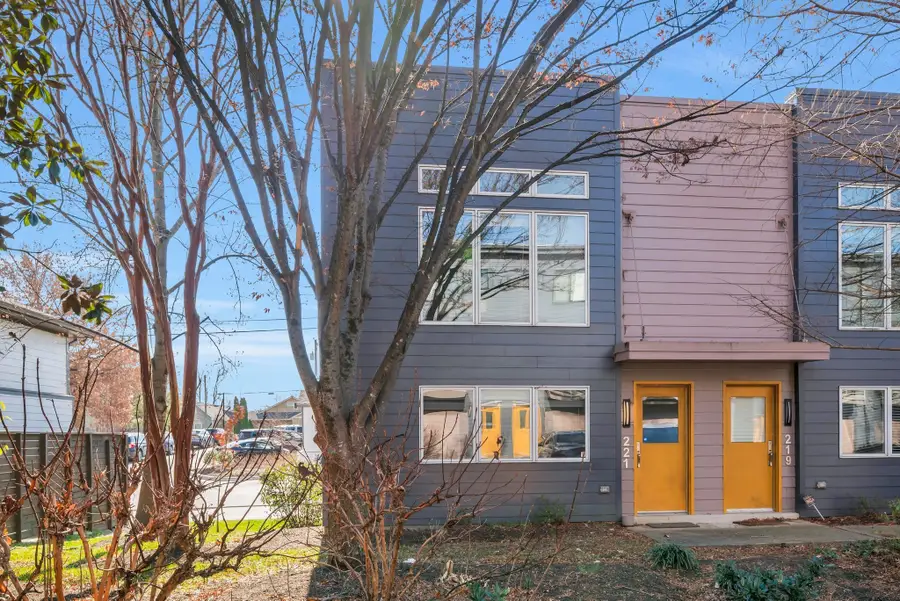 221 S 11th St, Nashville, TN 37206 - #3