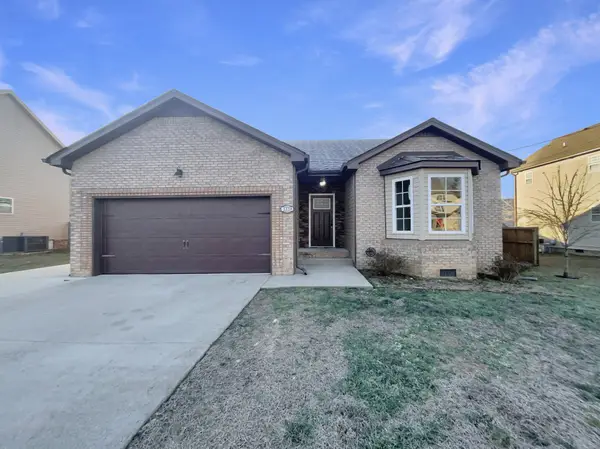 3458 Bradfield Dr, Clarksville, TN 37042