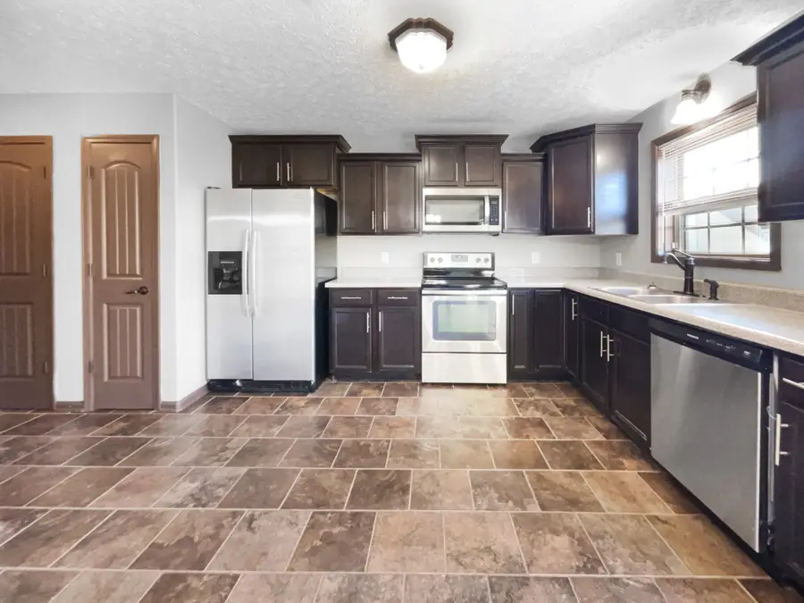 1450 Raven Rd, Clarksville, TN 37042 - #2