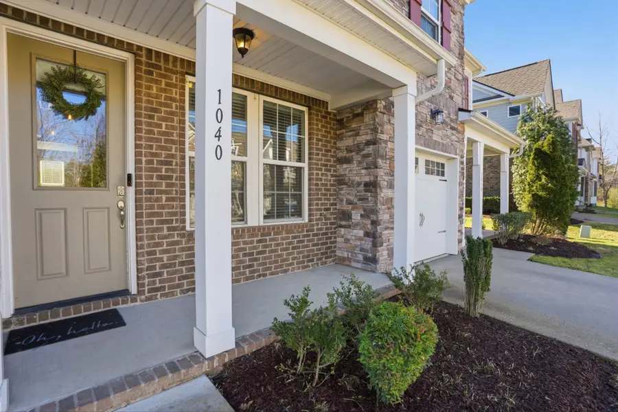 1040 Livingstone Ln, Mount Juliet, TN 37122 - #2