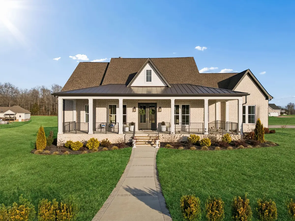 2157 Abiff Rd, Burns, TN 37029 - #1