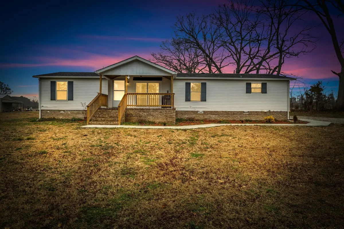 830 Calls Rd, Estill Springs, TN 37330 - #1