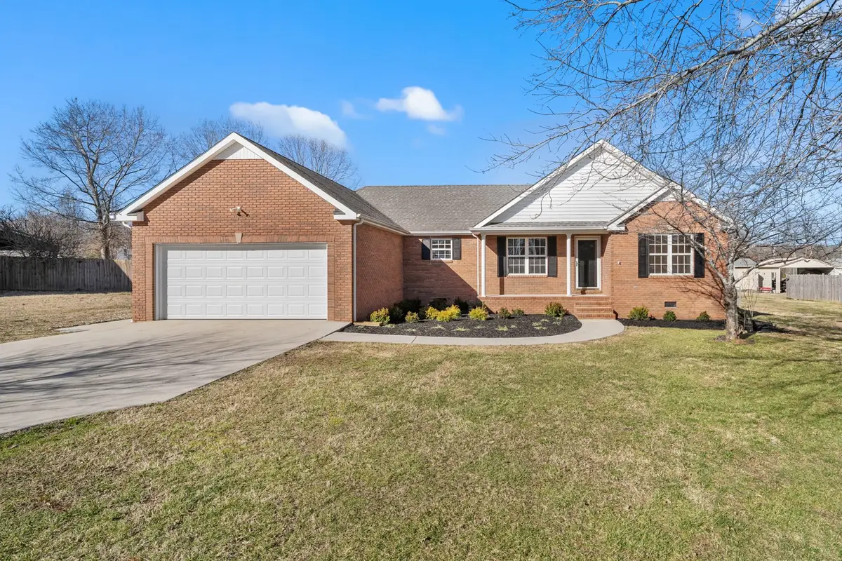 86 Highland Trl, Estill Springs, TN 37330 - #1