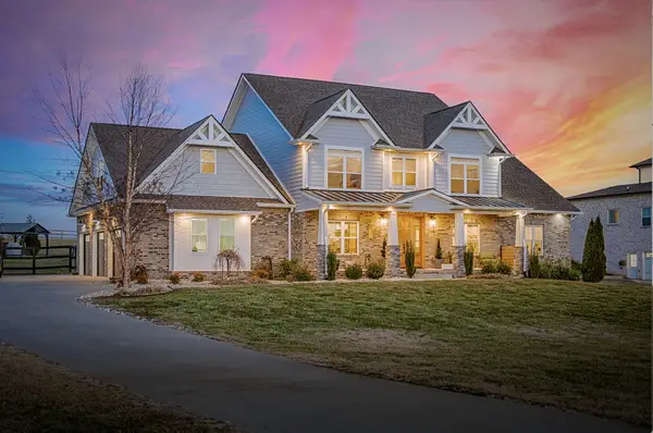 255 Iron Workers Rd, Clarksville, TN 37043